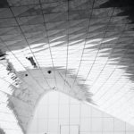 People tunnel mirrors repeating