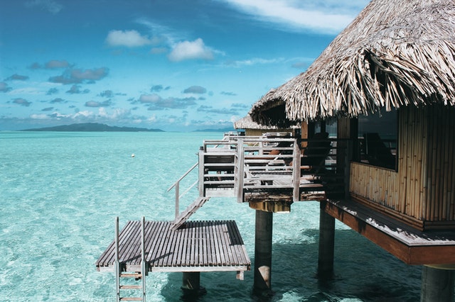 Island hotel in Indian ocean