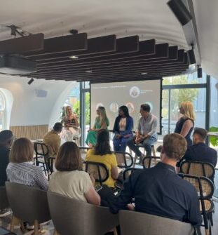 Rethinking B2B event by AccuraCast - Panel discussion