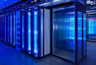 Facebook datacenter