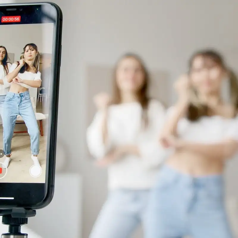 Recording a TikTok trend video
